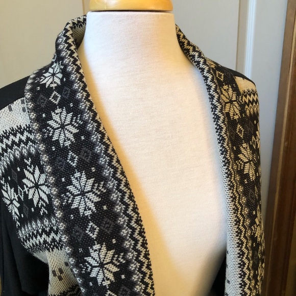 NWT Sweater Jacket - Picture 6 of 9